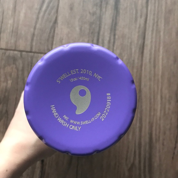 Sip by Swell water bottle - Picture 3 of 3